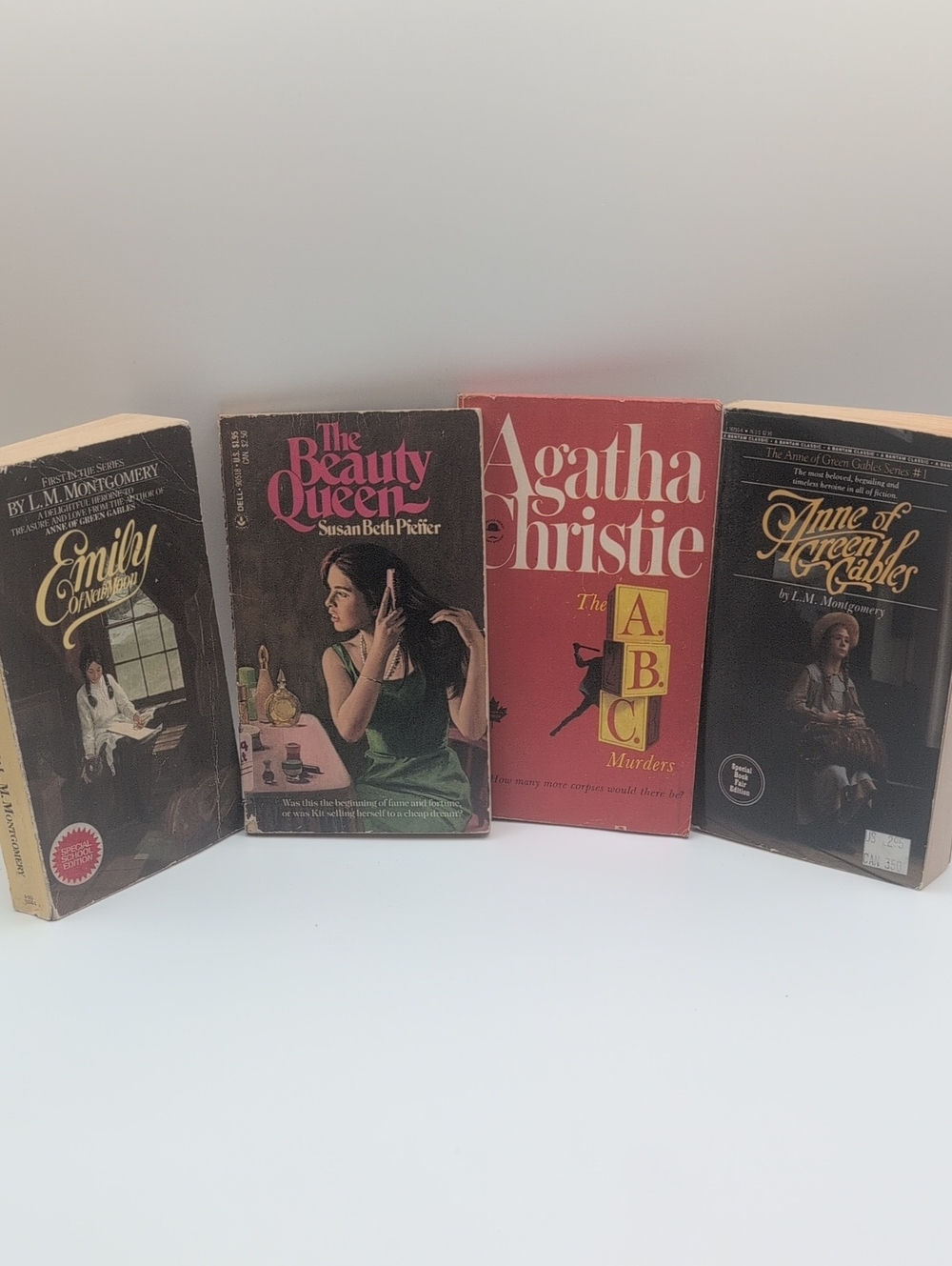 Vintage Paperback Book Set Emily Of New Moon, The Beauty Queen And 2 Others